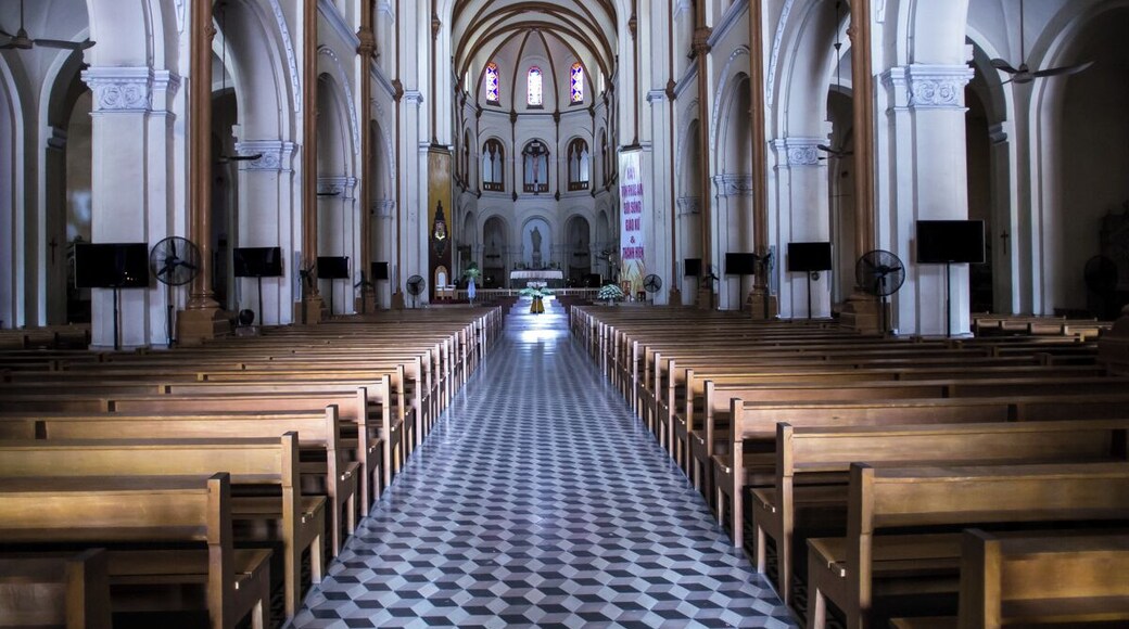 The spectacular Notre Dame Cathedral is not exactly what you expect to find in Southeast Asia. It has been built in 1863 for the French colonialist living in the city. Today is still magnificent. #architecture