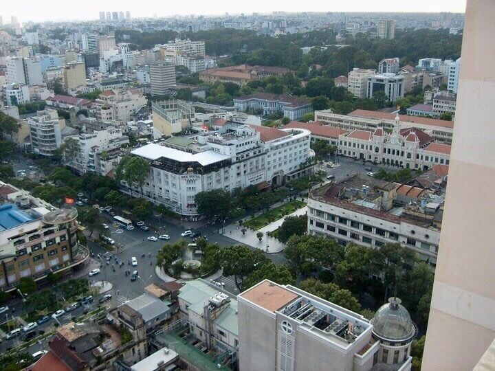 Best view of Saigon, from the rooftop of the Sheraton 👍