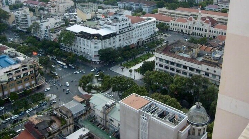 Best view of Saigon, from the rooftop of the Sheraton 👍