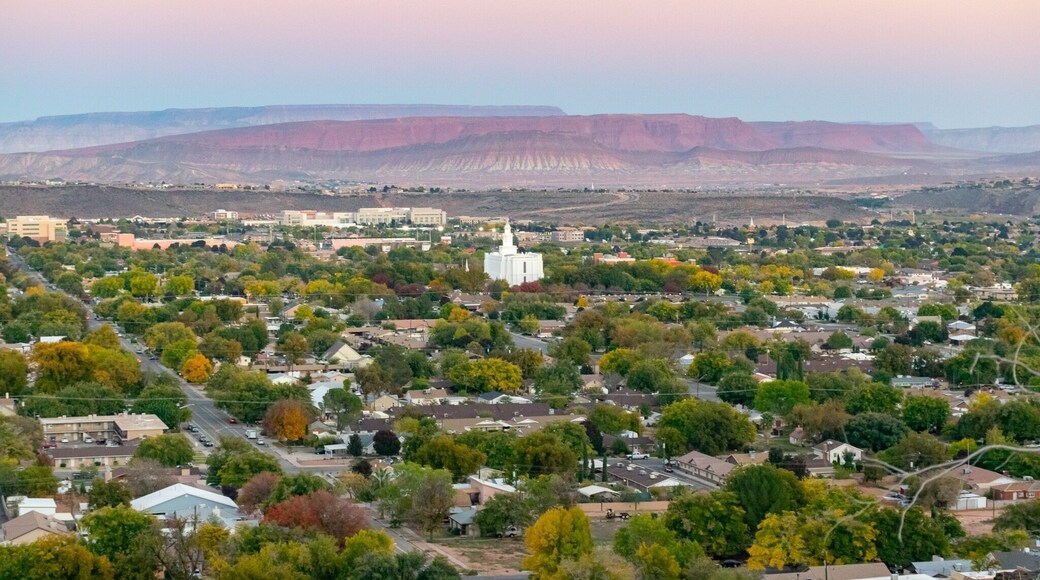 Beautiful St George, Utah! Fun fact: no other structure in town can be taller than the Mormon temple #stgeorge #southern #utah #temple #city #canyons #sunset #travel #wanderlust