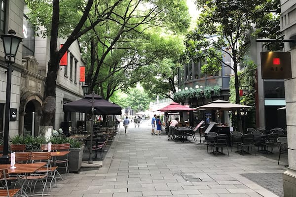 A residential area of Shanghai once designated for the French, the French Concession is now very popular with tourists and expats, and appreciated for its cafes, bars and tree-lined avenues, and tudor houses.