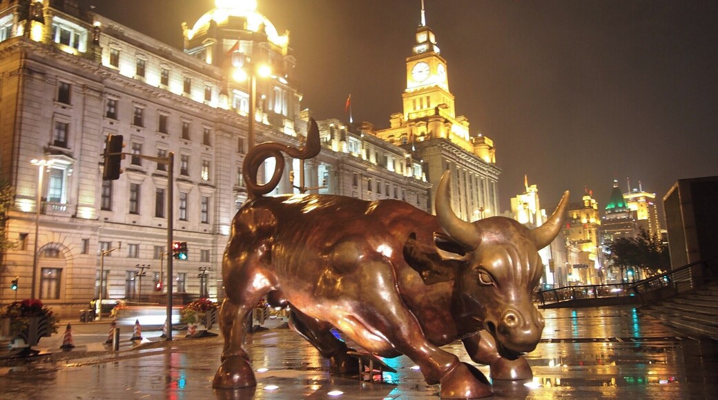 The Bund Bull, unveiled in 2010, is a derivative of Arturo di Modica's Charging Bull in New York.