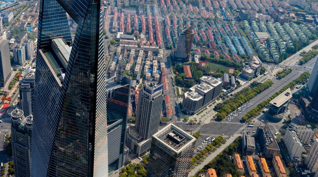 Looking down in Shanghai World Financial Centre