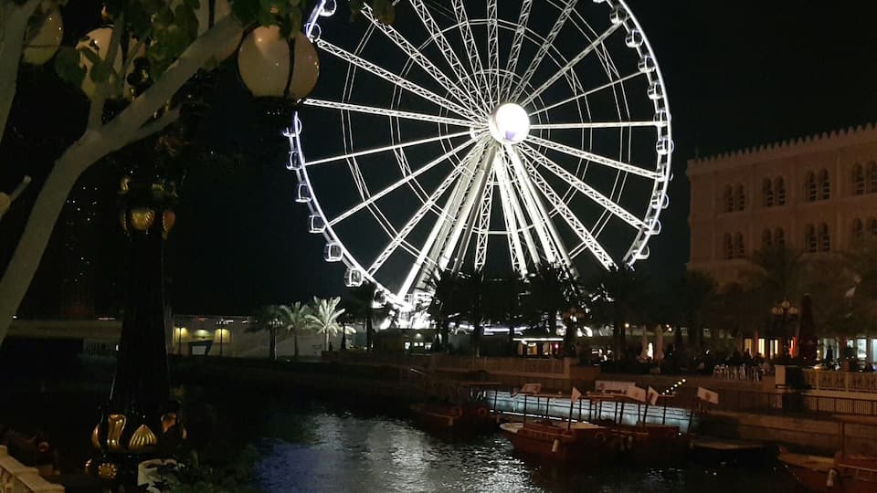 Night view in Alqasba area Sharjah Uae overlooking the Eye of the Emirates #sharjah #uae #like #love #spendid #alqasba #eye #emirates