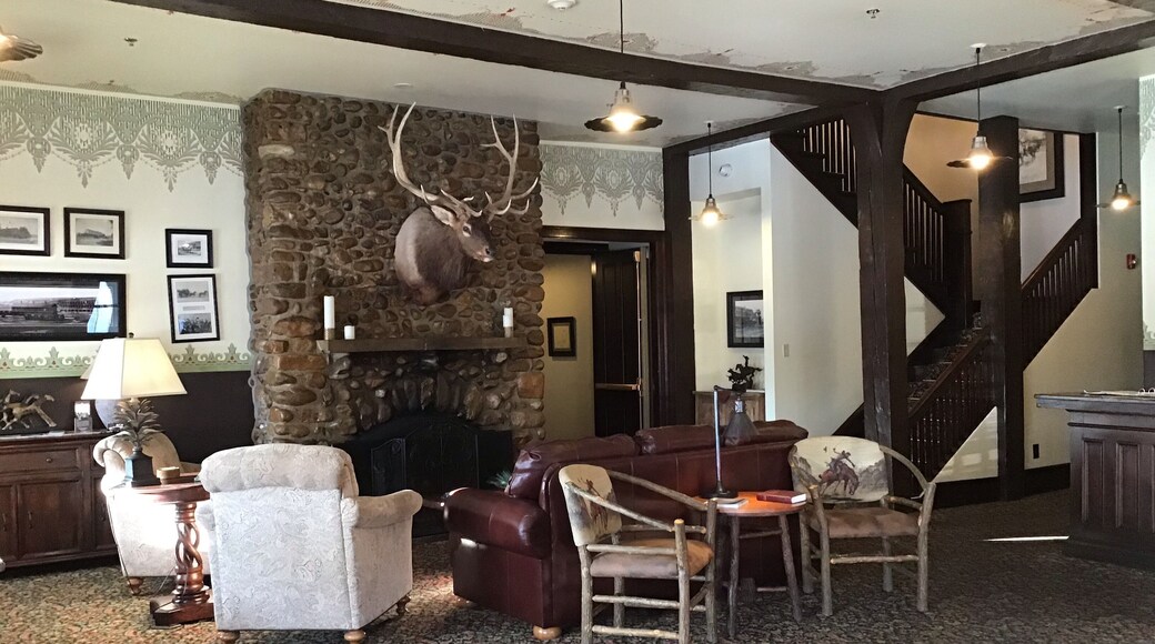 Sheridan Inn, a historic hotel was a whole new experience, “Buffalo Bill” Cody being a part owner of the beginnings, each of the 24 rooms decorated and named after people in his life or part of the “Wild West Show”.