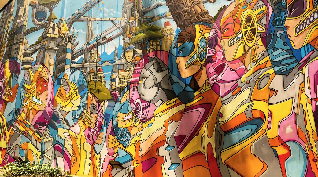 Found this incredible mural near Haji Lane in Singapore â at the corner of Ophir and Beach Rd if Iâm not mistaken (SG friends, feel free to correct me). Loving the details and fusion of ethnic and sci-fi themes as well as the mix of yellows, blues and magentas on the heads/helmets.
