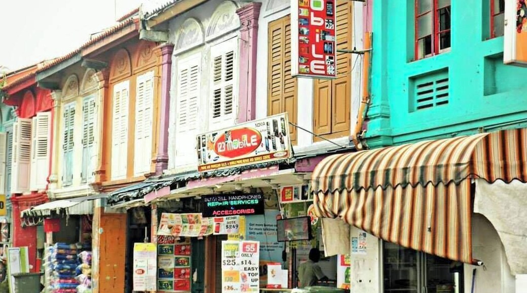 Cute area where you can get cheap goods, great food, and henna tattoo's.