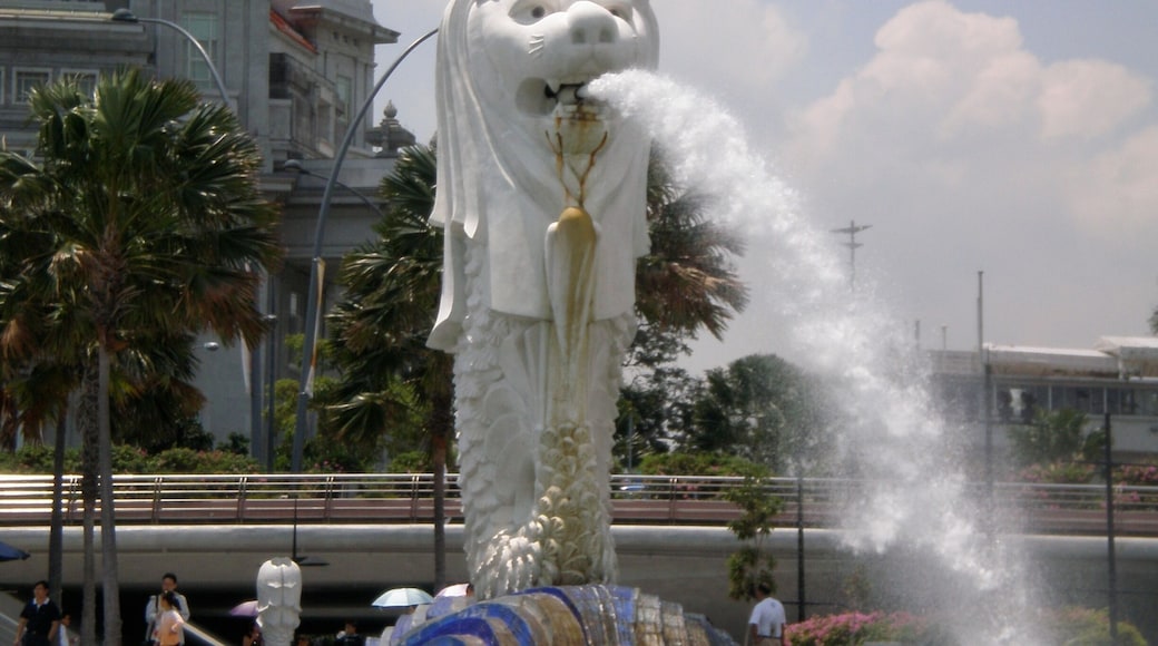 ํธ์คํ์ด