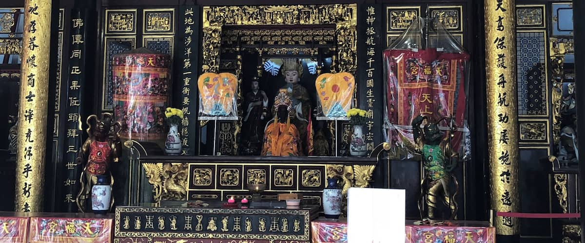 Chinese temple I visited in Singapore.