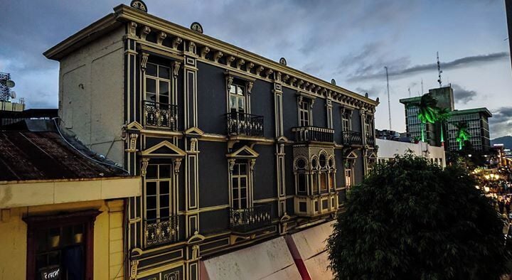view from 3rd floor pub with awesome beers... our last night in Costa Rica #sanjose #architecture #city