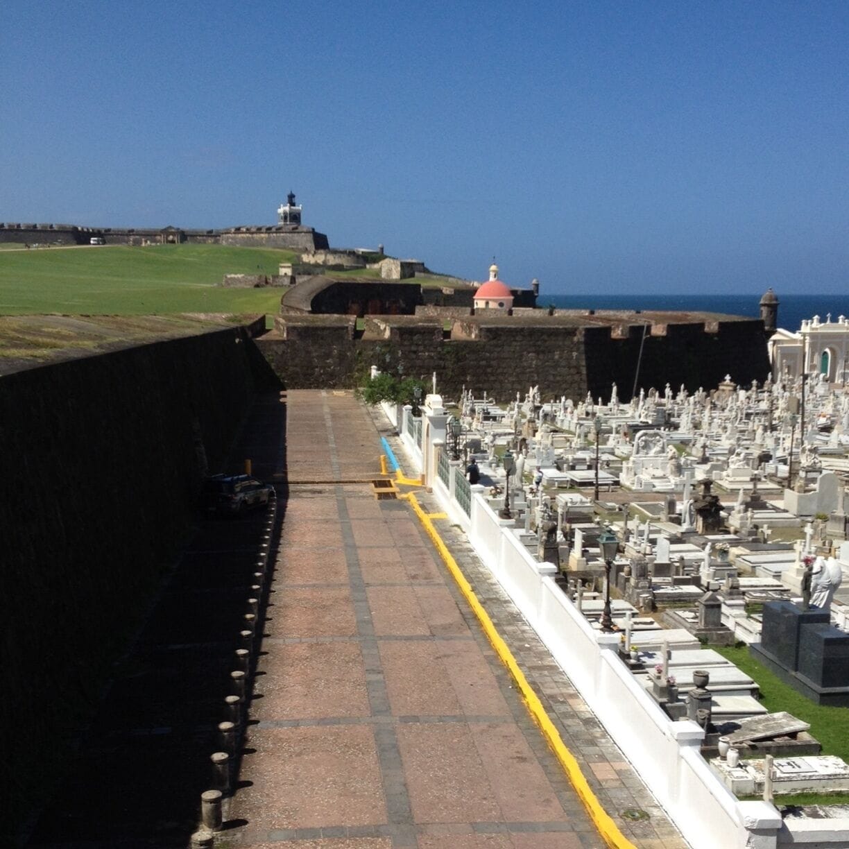 A lot of famous people are buried in this cemetery.