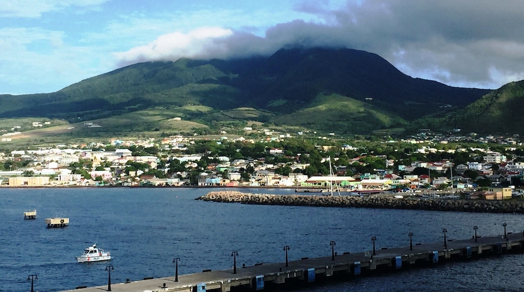 Pulling into St. Kitts for a day of great fun!!