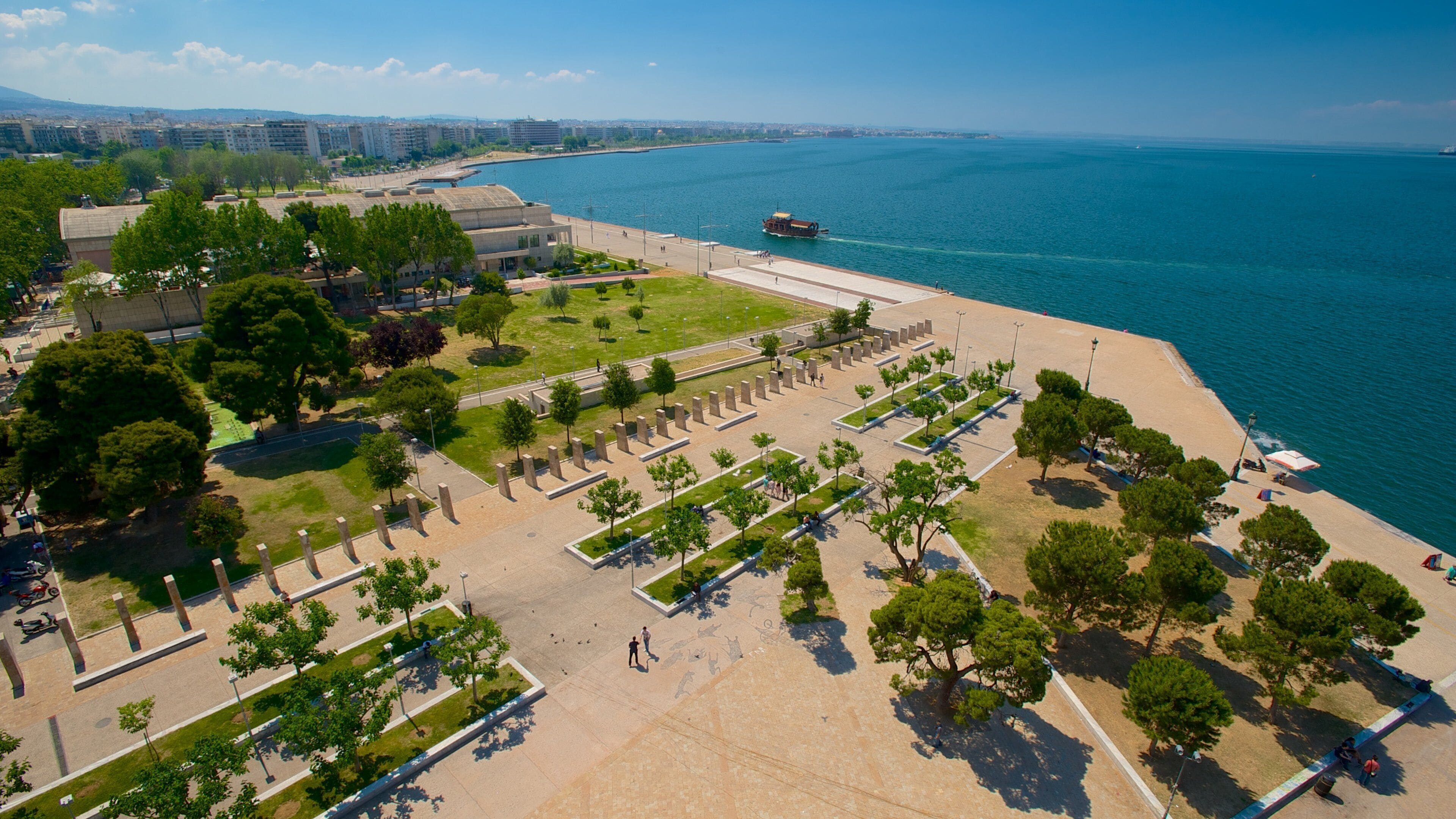 <h2>适合情侣的最佳住宿</h2>