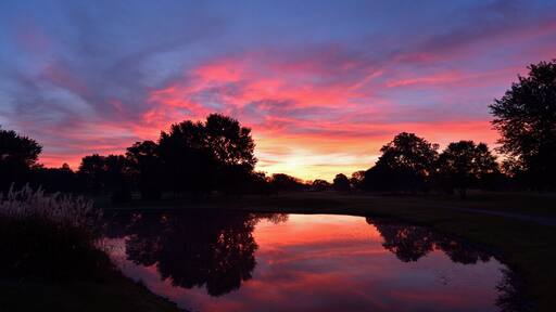 Sunrise on the 13th hole at the resort golf course. When I walked up to the tee box I had to take a few pictures of the beautiful colors.
