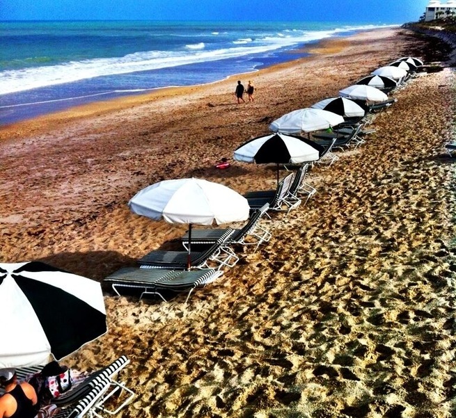 Vero beach. There's sand. There's ocean. there's girls in bikinis. there's yummy cocktails. Mmmmm good !