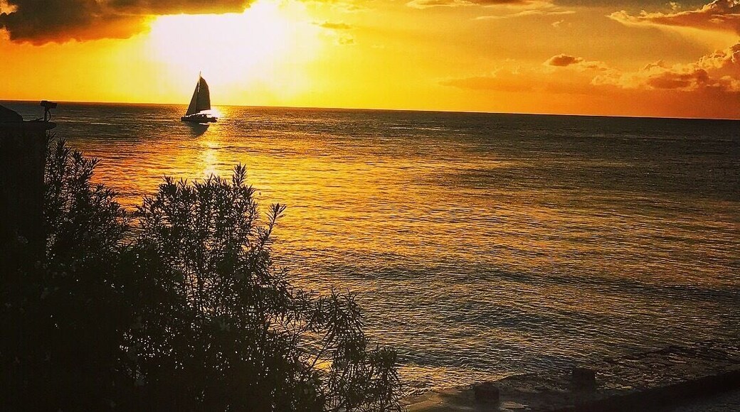 Sunsets are spectacular along the west coast of Barbados !
