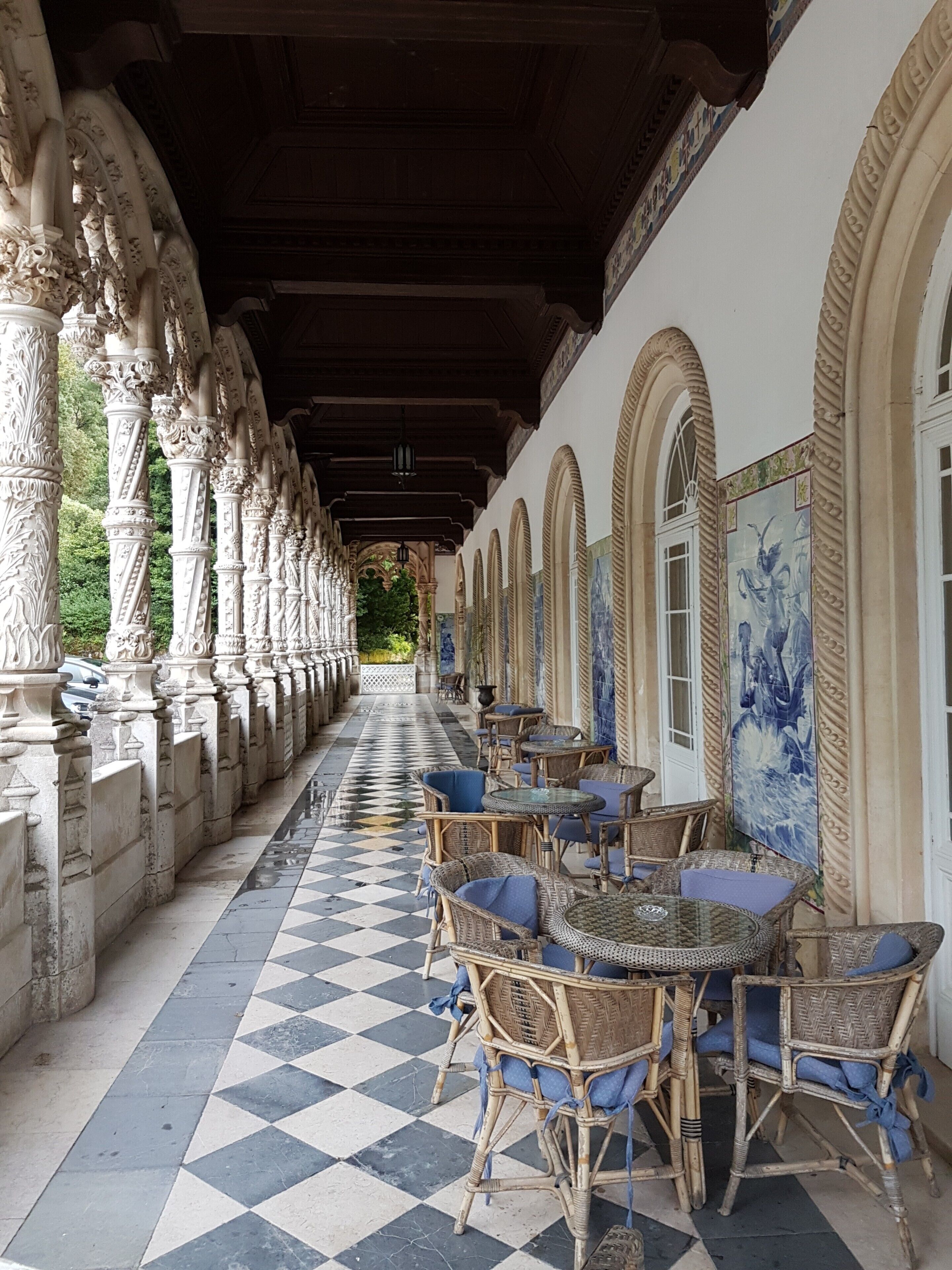 #Perspectives #bussaco #bucaco #palace #portugal #palace

The Palácio Hotel do Buçaco was built in the late 19th century in Neo-Manueline style.  It is part of an architectural and landscape complex in the National Forest of Buçaco.  The Palace is richly furnished and decorated with several works of art, wonderful frescoes and fantastic tile panels, representing above all the Epic of the Portuguese Discoveries.  Most works are by 19th century Portuguese masters such as Jorge Colaço and Carlos Reis.

O Palácio Hotel do Buçaco foi construído no final do século XIX em estilo Neomanuelino. Faz parte de um complexo arquitetônico e paisagístico na Mata Nacional do Buçaco. O Palácio está ricamente mobilado e decorado com várias obras de arte, afrescos maravilhosos e fantásticos painéis de azulejos representando sobretudo a Epopeia dos Descobrimentos Portugueses. A maioria dos trabalhos é da autoria de mestres portugueses do séc. XIX como Jorge Colaço e Carlos Reis.
