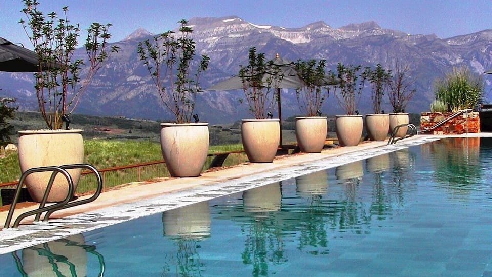 Aman resorts tend to be gorgeous and crazy expensive. However, the Amangani resort in Jackson Hole is happy to let you come in and have a meal at their restaurant or even just take tea in their lobby. While you're there, you can stroll around the pool and take in the breathtaking view.