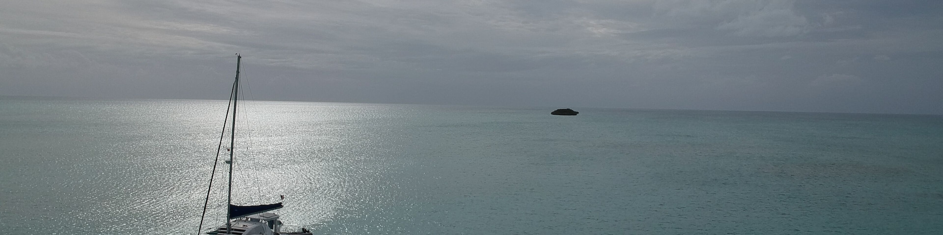 Neighbors during our Cat Island #Adventure
Neighbors are few and far between on the pristine Cat Island. Our adventuring cohorts anchored in Fernandez Bay for only a brief time, leaving us to admire their picturesque departure.