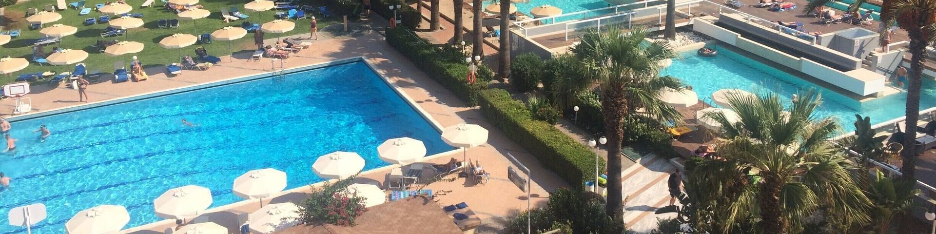 Stayed in this amazing hotel for free thanks to Walkers' Spell and Go competition!