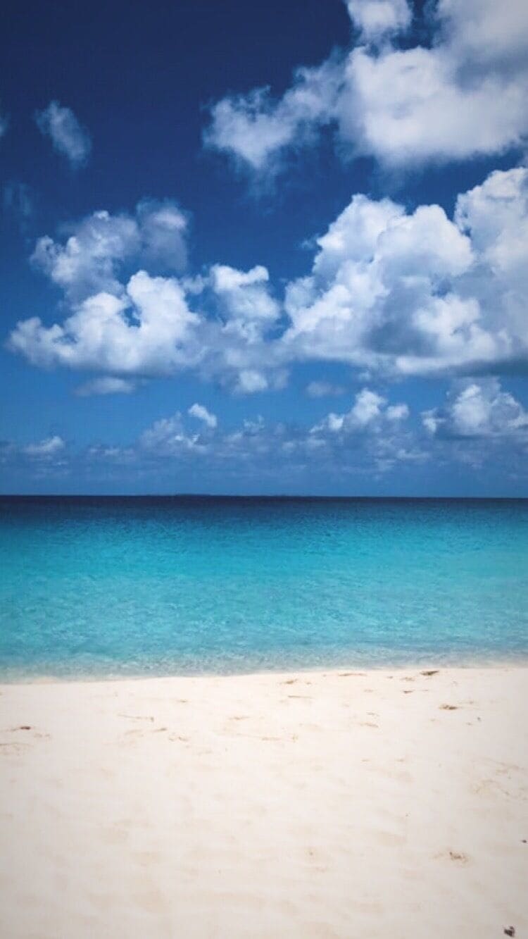Nothing beats the Caribbean’s beaches! This one is taken on Meads Bay Beach in Anguilla #LifeAtExpedia #Anguilla #SunSeaSand