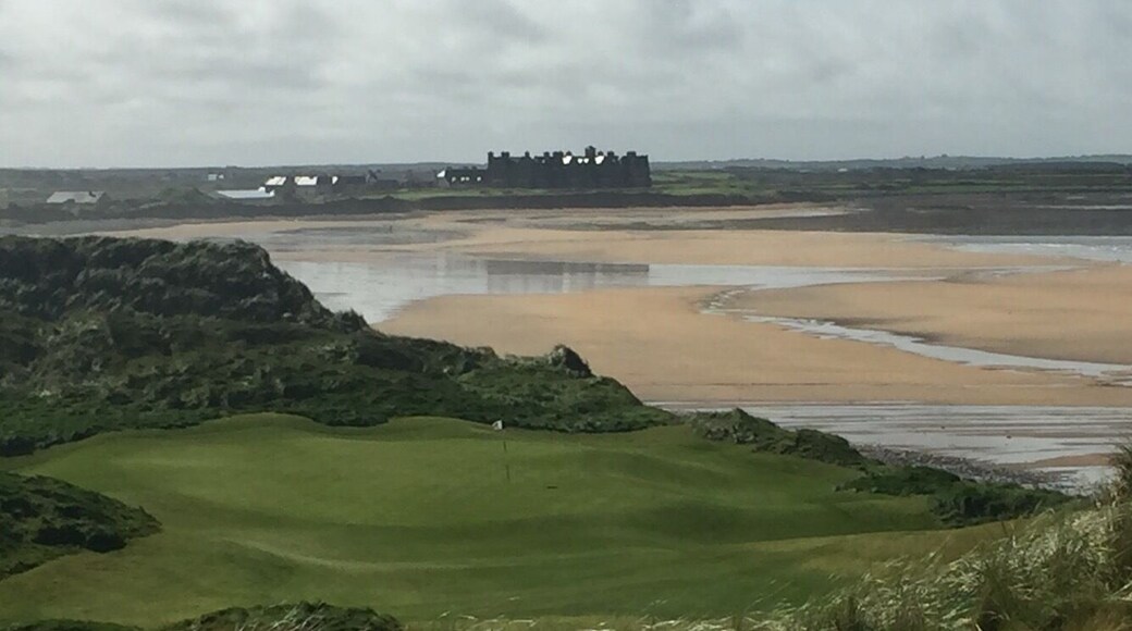 Hotel and clubhouse come into view on stunning back nine