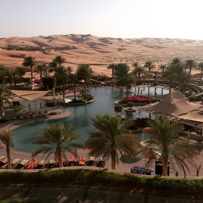 Words cannot express the surreal tranquility of the Empty Quarter. Perhaps the most luxurious way to experience this massive expanse of sand in the UAE is from poolside at the Qasr Al Sarab. #emptyquarter #pool #roadtrip #uae