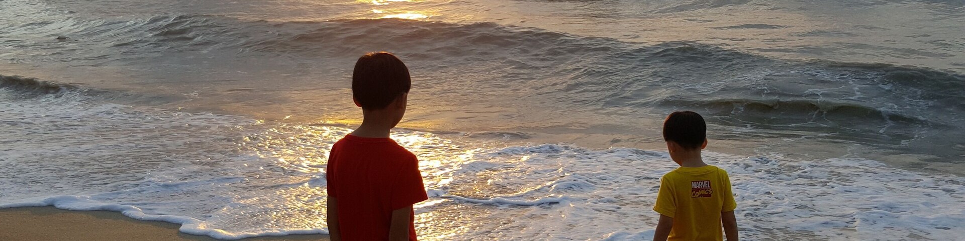 Spectacular sunset at the Straits of Malacca makes the travelling worthwhile.
If you stay in one of the luxury hotels lining the beach, do get a beach facing unit with a balcony.
