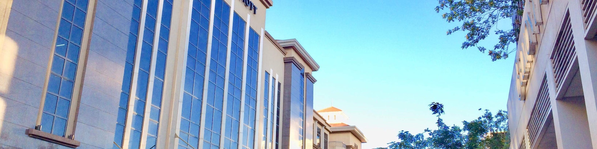 The Manila Marriott Hotel welcomes you to the Philippines with contemporary elegance, world-class service and an unparalleled location. You'll find our hotel within Resorts World, with its outstanding shopping, dining and entertainment; the 18-hole Villamor golf course is next door, and Manila Ninoy Aquino International Airport is moments away. Intuitively appointed rooms and suites are designed with your comfort in mind and feature deluxe bedding, marble bathrooms, flat-screen TVs and modern technology. Reserve a suite in our new West Wing for a truly memorable experience. Our hotel offers many varied dining options, including a steakhouse and an all-day buffet. Enjoy a workout in the gym or a massage at Quan Spa. Those planning events in Manila can make use of our expansive venue spaces, including the magnificent Grand Ballroom, which seats 3,800. Enjoy your free time by visiting one of the nearby malls and casinos, as well as Manila Ocean Park. We look forward to seeing you at the Manila Marriott Hotel.