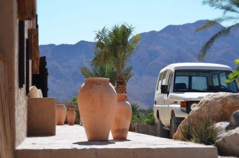 Lovely terracota jars at the front porch of the hotel.