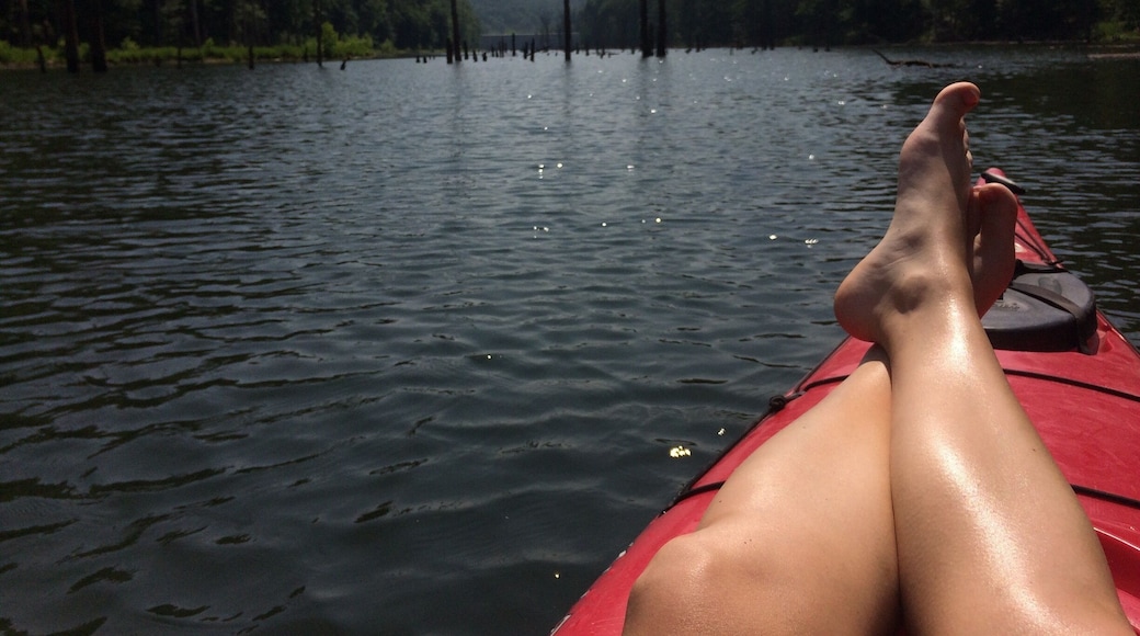 Kayaking north bend lake. #waterlust