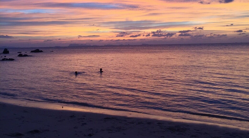 Paradise exists I have been there and it is beautiful