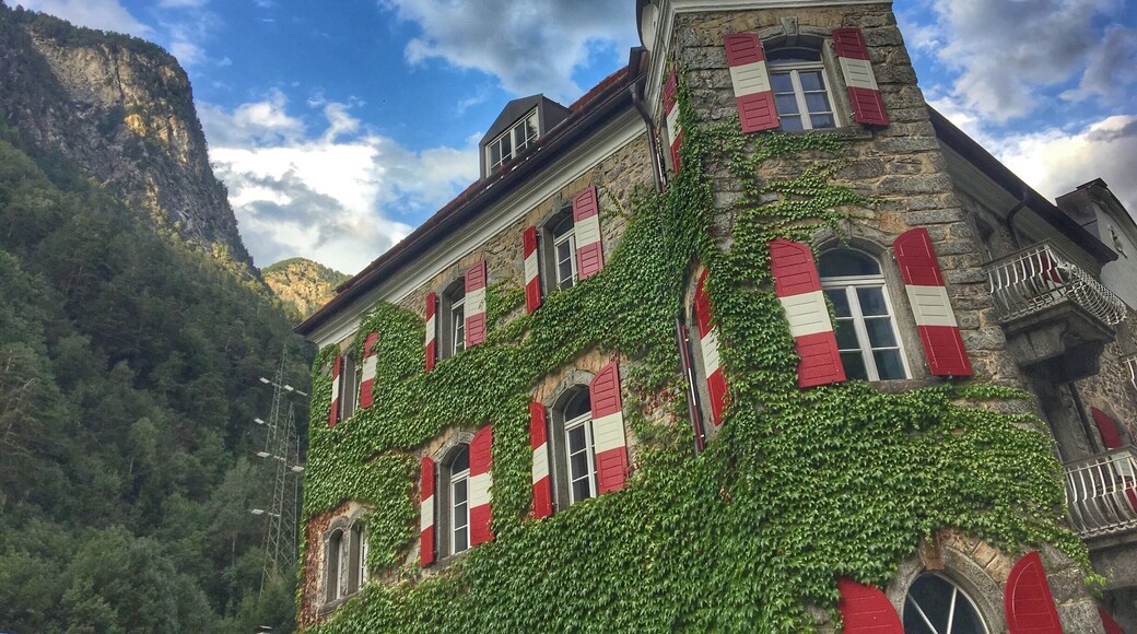 This is a perfect place to stop when in the area. Includes its own onsite brewery, beer garden, restaurant and pizzeria. An ideal place to rest and refuel after exploring the Dolomites