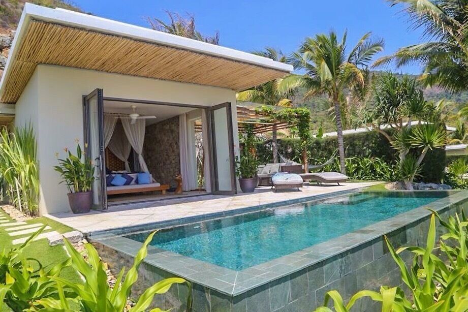 Villa at the amazing Mia Resort in Nha Trang Vietnam. A really quiet getaway in an amazing cliff top location that overlooks the sea. Take a trip into town for great food and fantastic beaches! #weekendgetaway