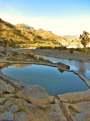 We stayed overnight at this wonderful resort where the hot springs are in these amazing pools right by the river. There are pools of different temperatures regulated by water from the river. The sky was so black and the stars so alive in the sky it was as if I could reach out and touch them. For an Aussie living in the Northern Hemisphere it was lovely to see the Southern sky.
#peru