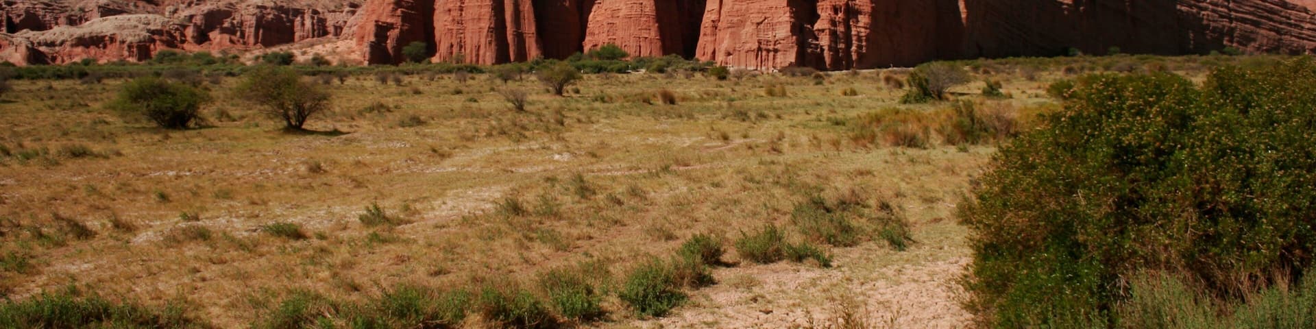 Salta which includes mountains, tranquil scenes and landscape views