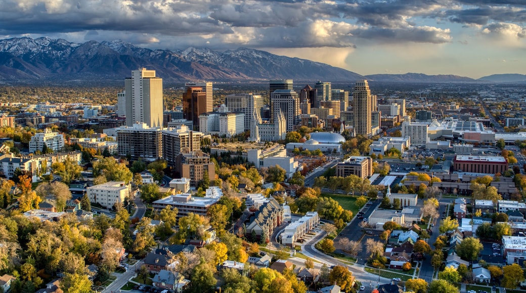Salt lake City Drone Profile with Mountains 1