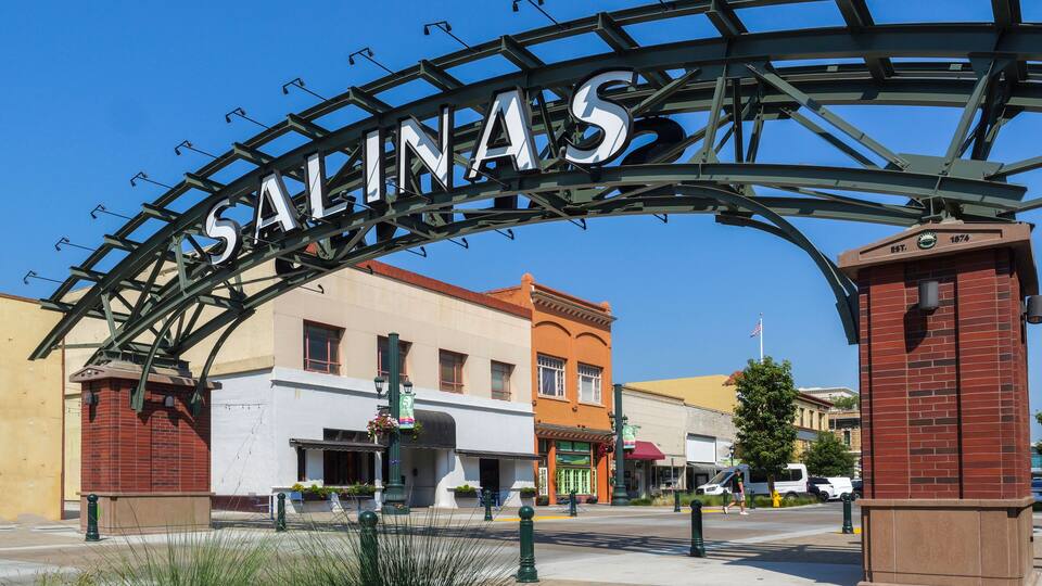 Salinas , CA downtown sign