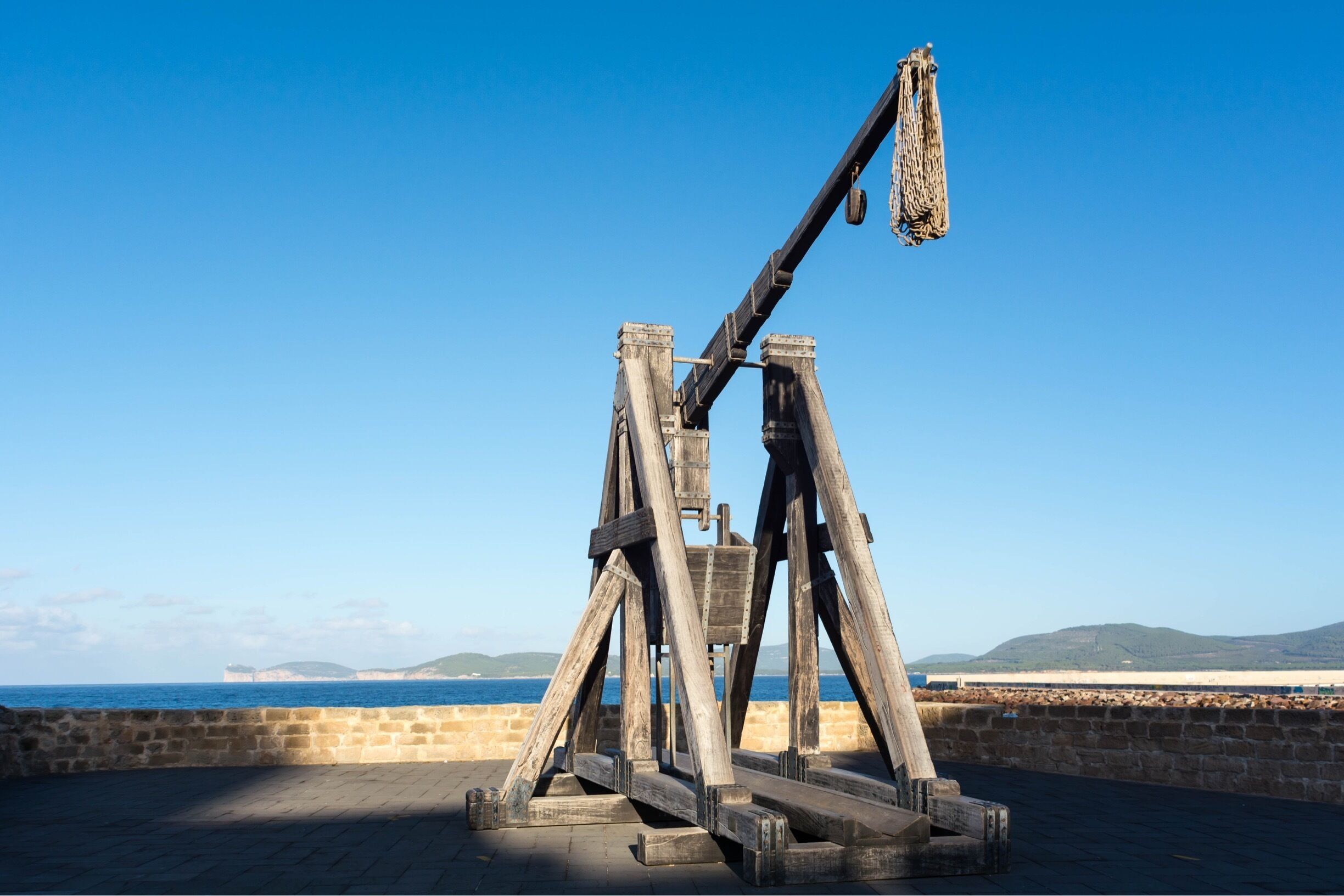 Sardegna is, in my opinion, one of the most beautiful islands of the Mediterranean. Towns like Alghero still has traces of a time long gone.
#italy #sardegna #travel