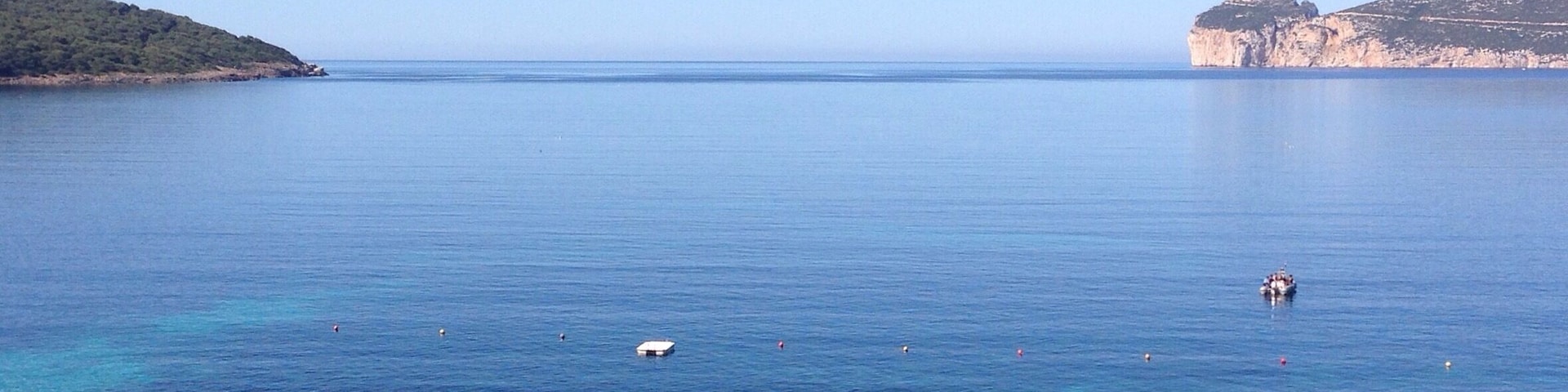 Just outside Alghero/Sardinia one can find this beautiful spot located at the Parco Naturale Porto Conte overlooking Baia delle Ninfe.