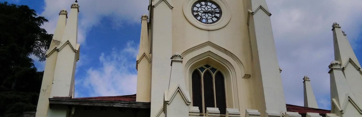 This is the second oldest church in North India opened in 1857.
One of my best and fav clicks ever. No editing needed.
#Shimla #christchurch #bestclick #gothic #1857 #oldest #northindia #bluesky #noedit #clouds #church