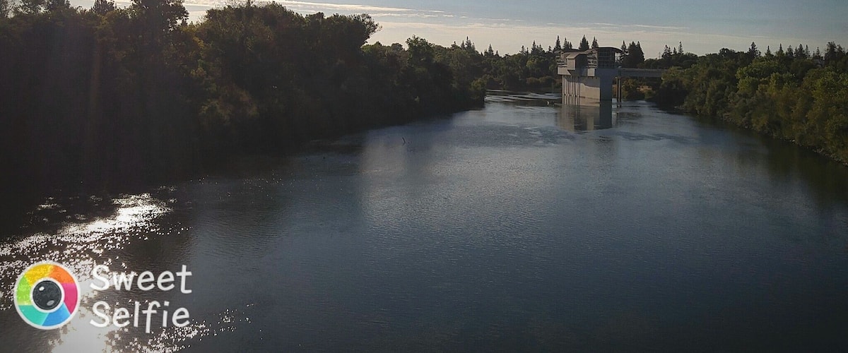 Early morning sunrise over the bridge.