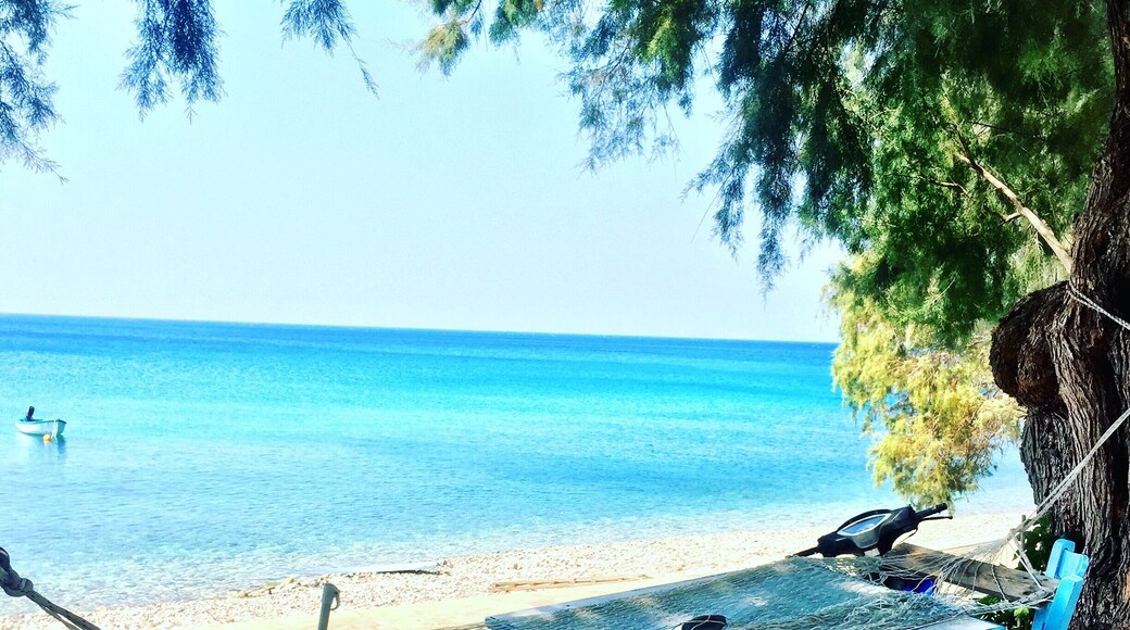 Siesta time😍⛵️⚓️🥂🇬🇷