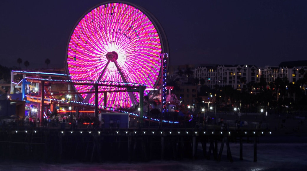 The park got busy during the Labor Day weekend. The beach was full as well.
