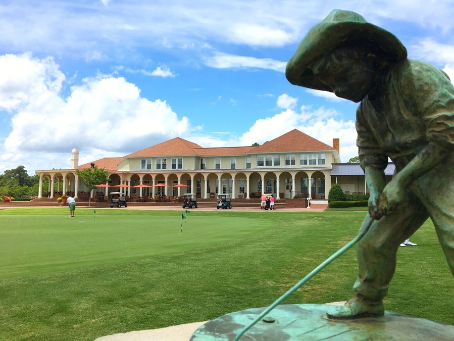 The infamous putter boy of Pinehurst.
