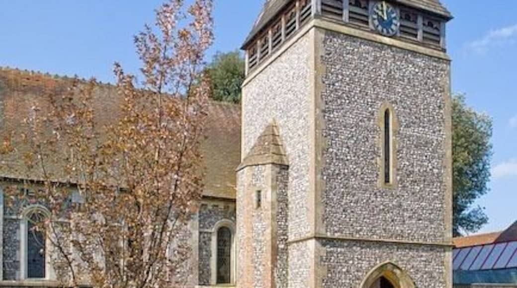 Church of St Barnabas, Swanmore There are several large Yew trees in the churchyard and this was the best unoccluded view of the front of the church that I could find, but it does not show the whole building.