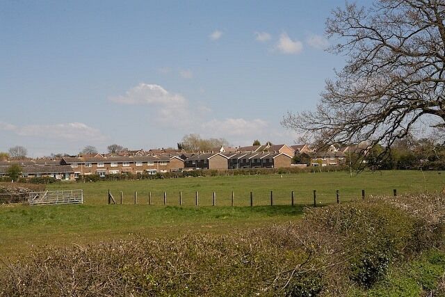 Housing in Spring Vale, Swanmore Seen from The Lakes (an un-madeup lane).