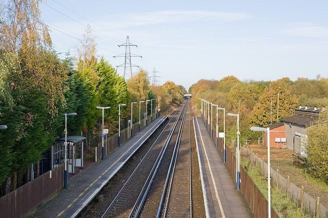 Railway lines running NW from Hedge End Station Seen from the footbridge over the lines.