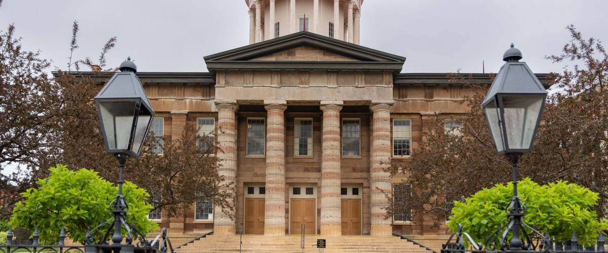 Route 66 - Springfield, IL: Served as state house from 1840-1876. Thereafter it served as county courthouse from 1876-1966, which is what travelers on Route 66 would recognize it as. It was the site of candidacy announcements for Abraham Lincoln (1858) and Barack Obama (2007).