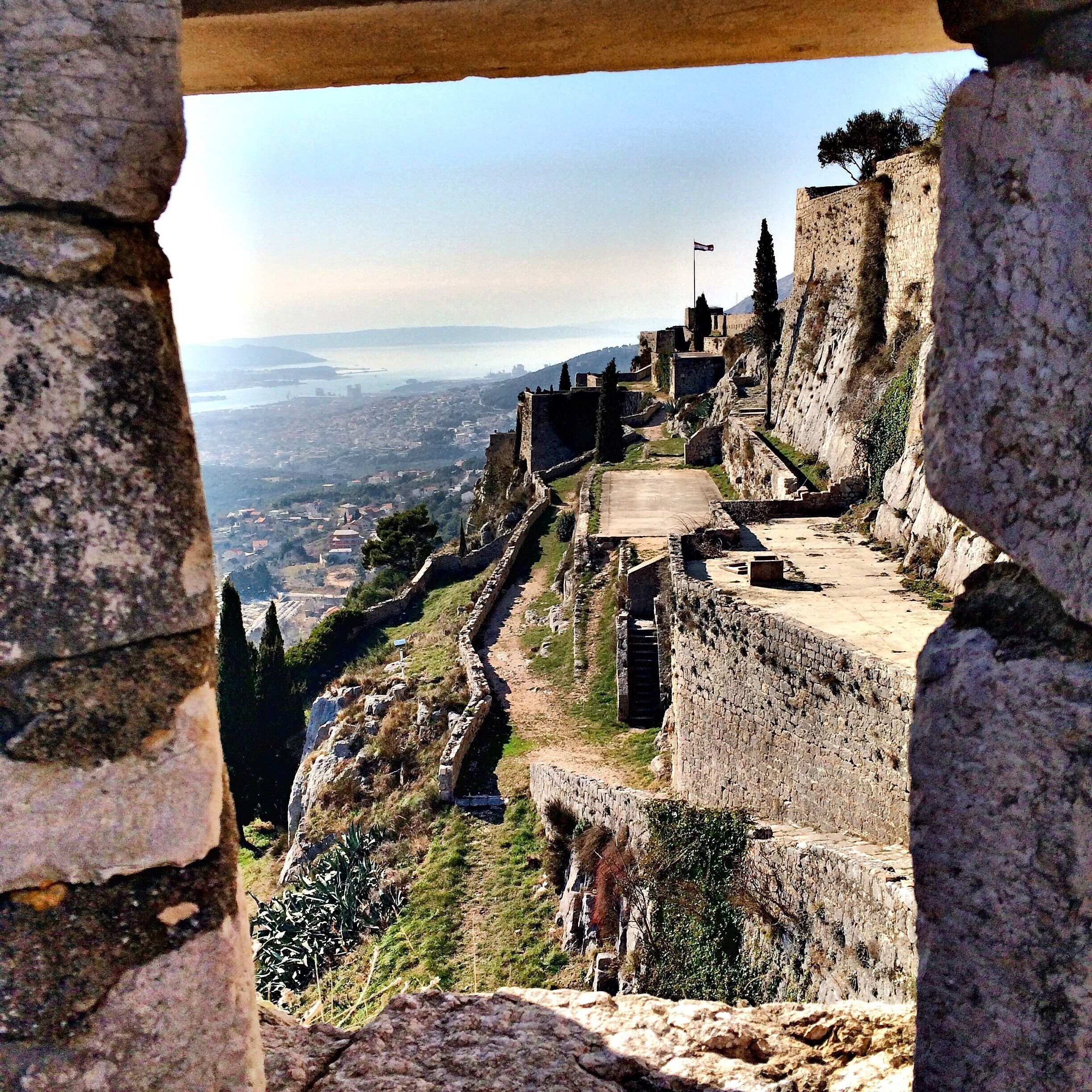 View from atop the Klis Fortess, home to the Meereen set of Game of Thrones! Just a 20 minute drive from outside of Split, I highly recommend this for all the GOT fans! And this view isn't bad either 😍 #architecture